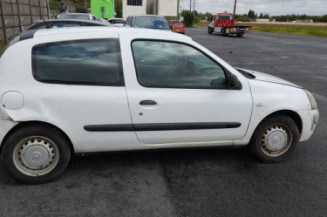 Reservoir essence RENAULT CLIO 2 CAMPUS