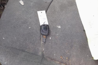 Reservoir essence RENAULT CLIO 2 CAMPUS