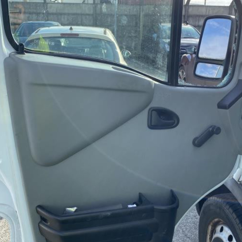 Baguette de porte arriere gauche  RENAULT MASTER 2 Photo n°9