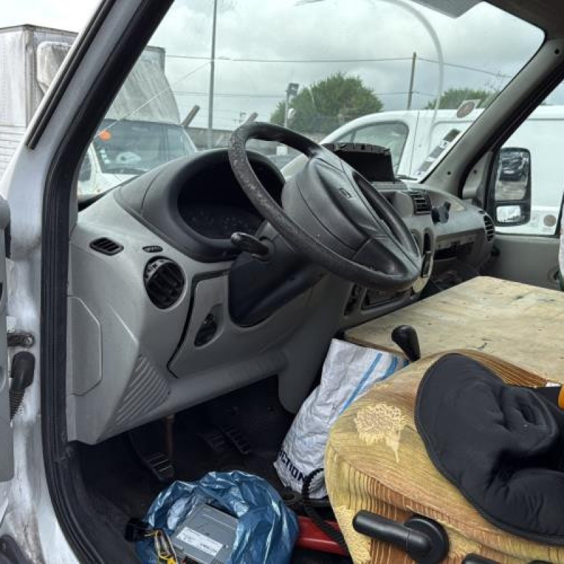 Baguette de porte arriere gauche  RENAULT MASTER 2 Photo n°6