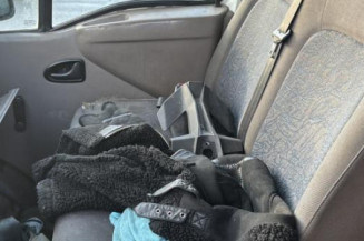 Baguette de porte arriere droite RENAULT MASTER 2