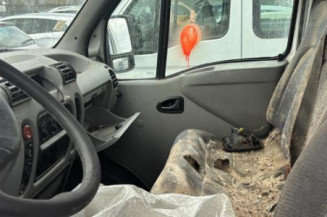 Baguette de porte arriere gauche  RENAULT MASTER 2