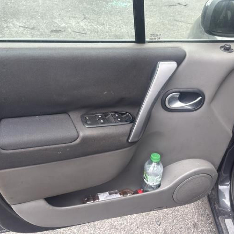 Debitmetre RENAULT SCENIC 2 Photo n°8