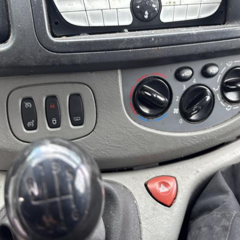Neiman RENAULT TRAFIC 2 Photo n°16