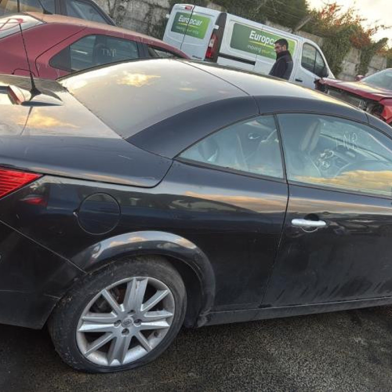 Debitmetre RENAULT MEGANE 2 Photo n°6