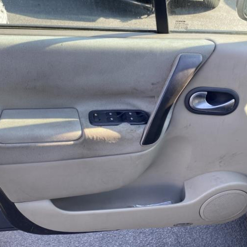 Debitmetre RENAULT SCENIC 2 Photo n°10