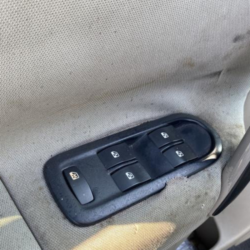 Debitmetre RENAULT SCENIC 2 Photo n°11