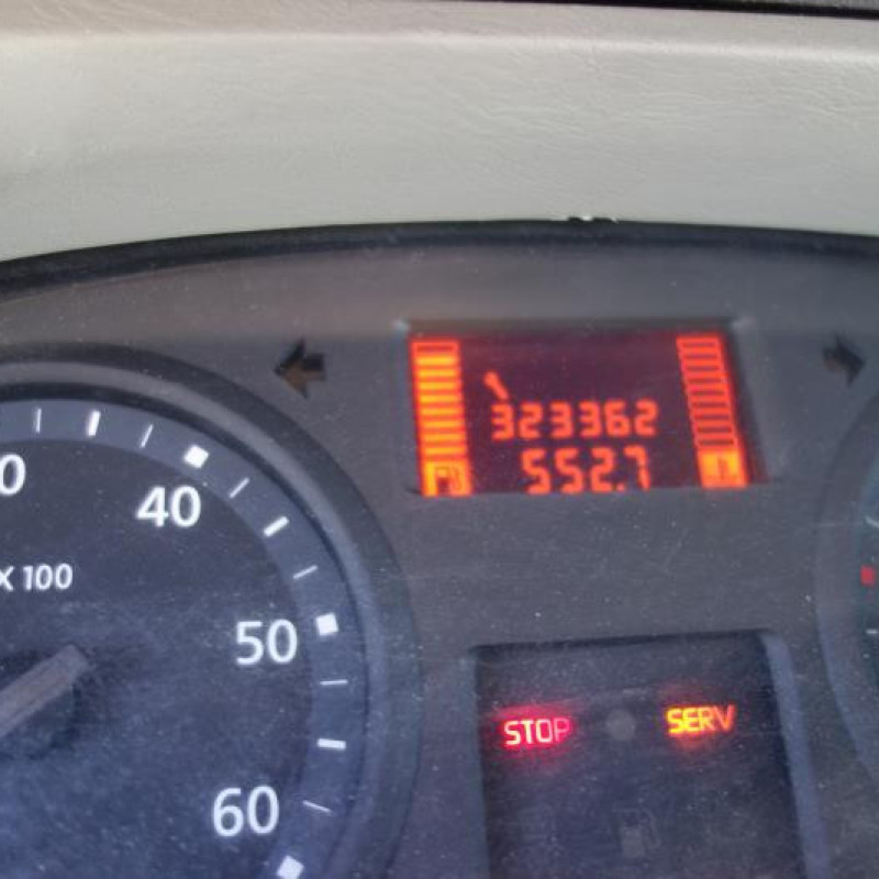 Debitmetre RENAULT TRAFIC 2 Photo n°3