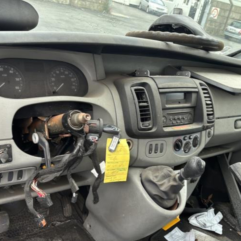 Debitmetre RENAULT TRAFIC 2 Photo n°9