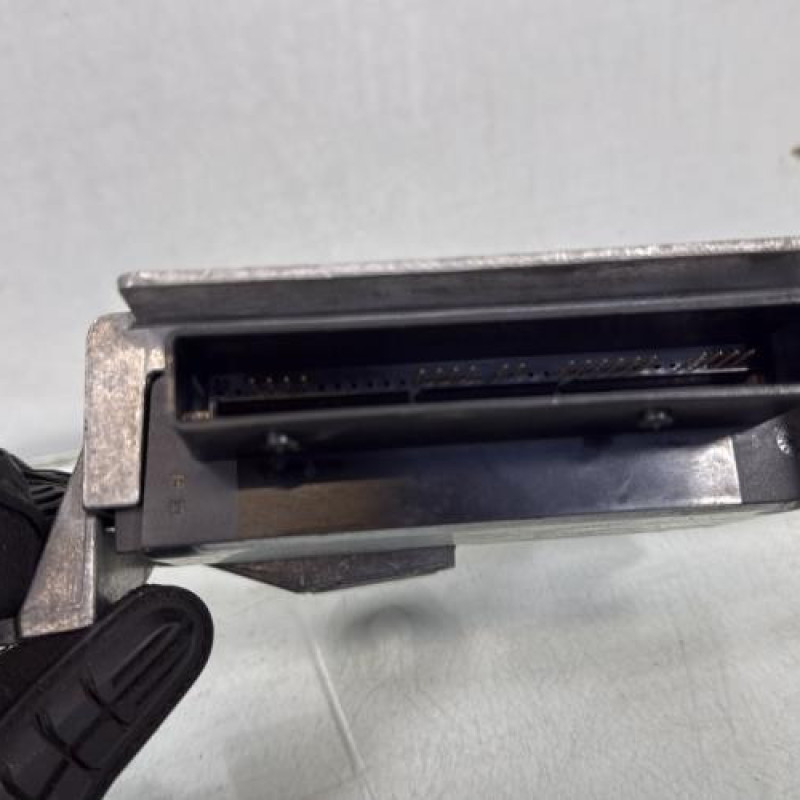 Boitier air bag RENAULT MASTER 3 Photo n°4