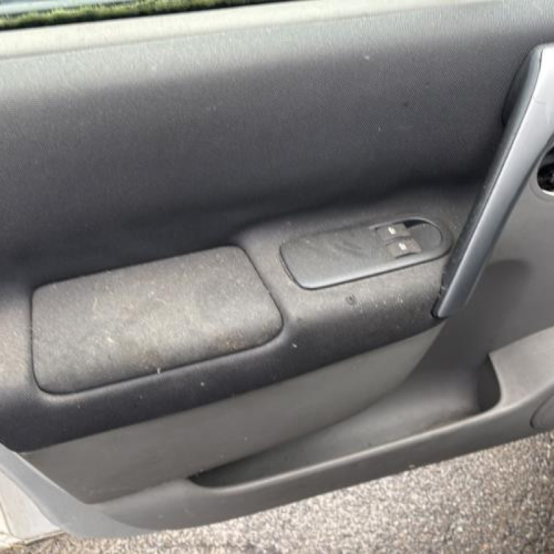 Debitmetre RENAULT SCENIC 2 Photo n°9