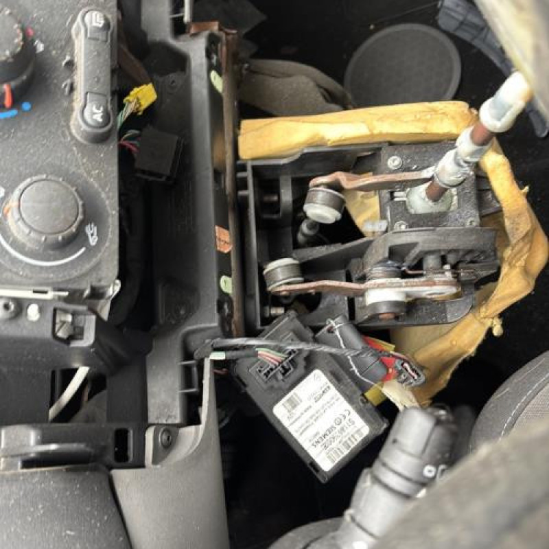 Debitmetre RENAULT SCENIC 2 Photo n°16