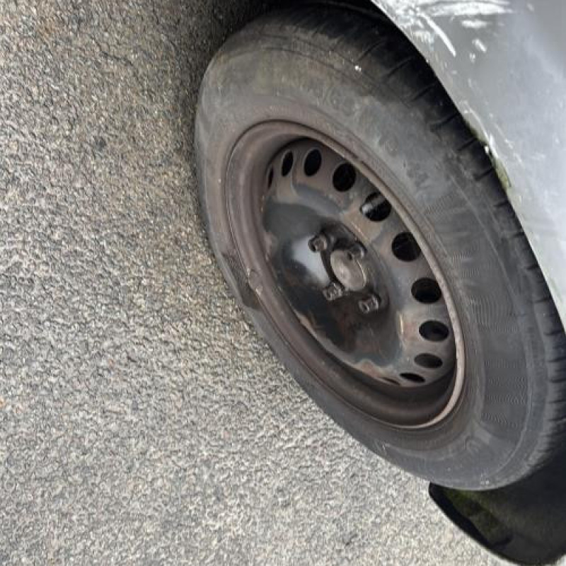 Debitmetre RENAULT SCENIC 2 Photo n°17