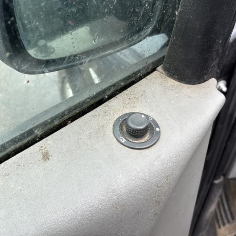 Debitmetre RENAULT GRAND SCENIC 2 Photo n°12