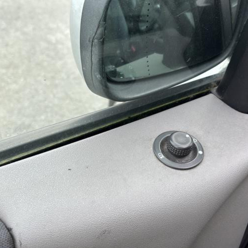 Debitmetre RENAULT SCENIC 2 Photo n°12