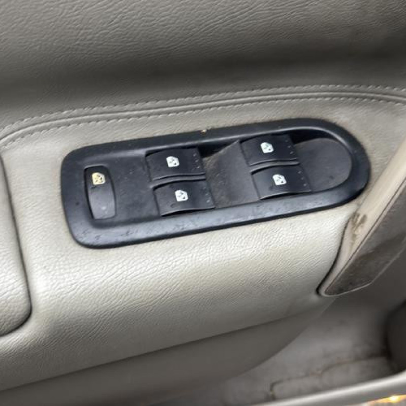 Debitmetre RENAULT SCENIC 2 Photo n°18