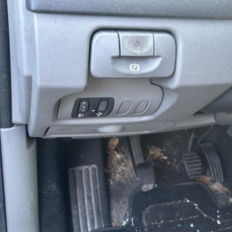 Debitmetre RENAULT SCENIC 2 Photo n°16