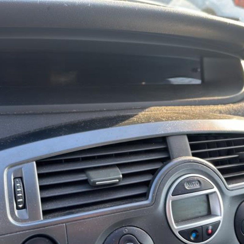 Debitmetre RENAULT SCENIC 2 Photo n°17