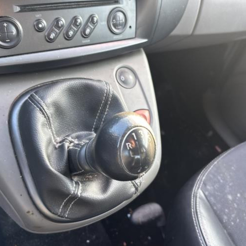 Debitmetre RENAULT SCENIC 2 Photo n°19