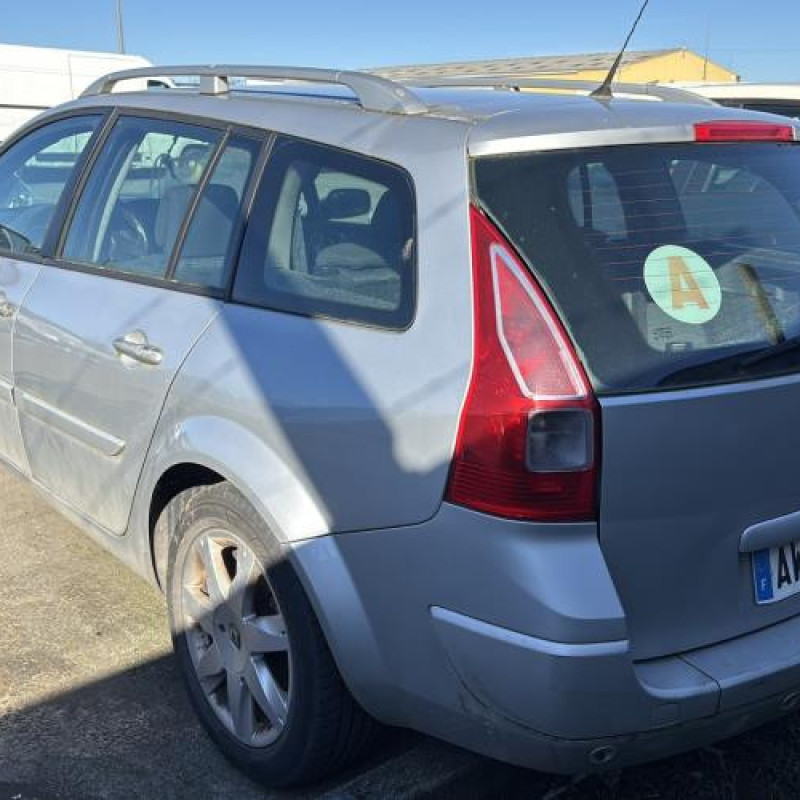 Debitmetre RENAULT MEGANE 2 Photo n°4