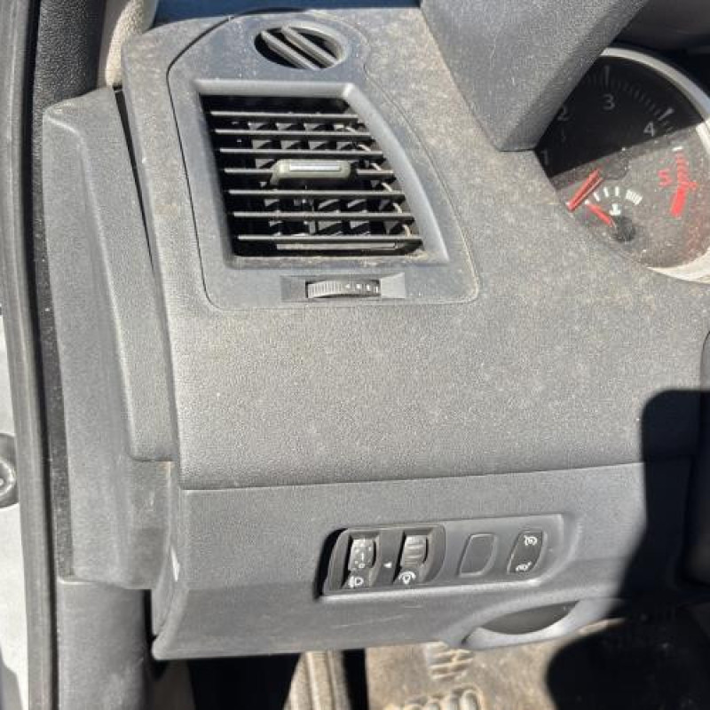 Debitmetre RENAULT MEGANE 2 Photo n°16