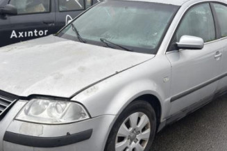 Leve vitre electrique avant gauche VOLKSWAGEN PASSAT 4 Photo n°1