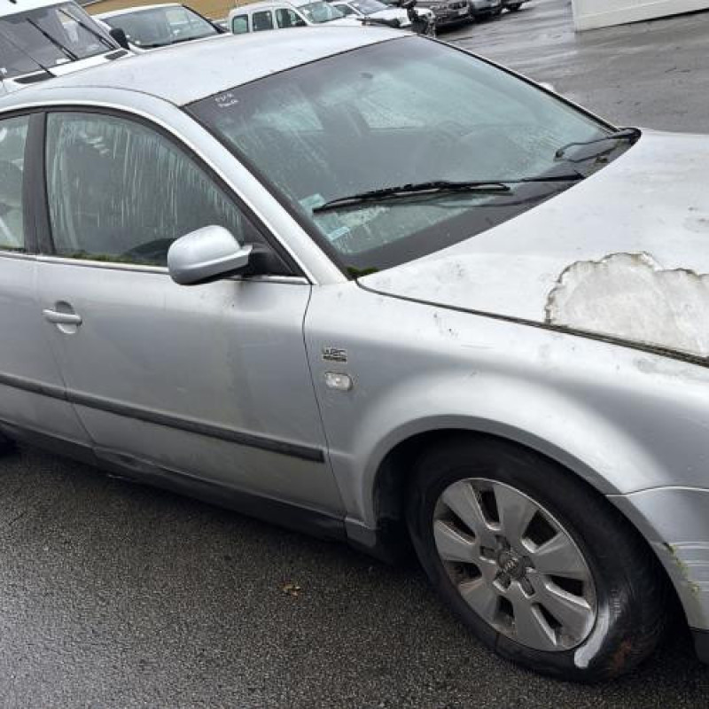 Leve vitre electrique avant gauche VOLKSWAGEN PASSAT 4 Photo n°4