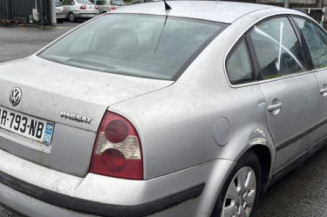 Leve vitre electrique avant gauche VOLKSWAGEN PASSAT 4