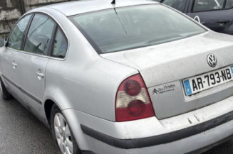 Leve vitre electrique avant gauche VOLKSWAGEN PASSAT 4