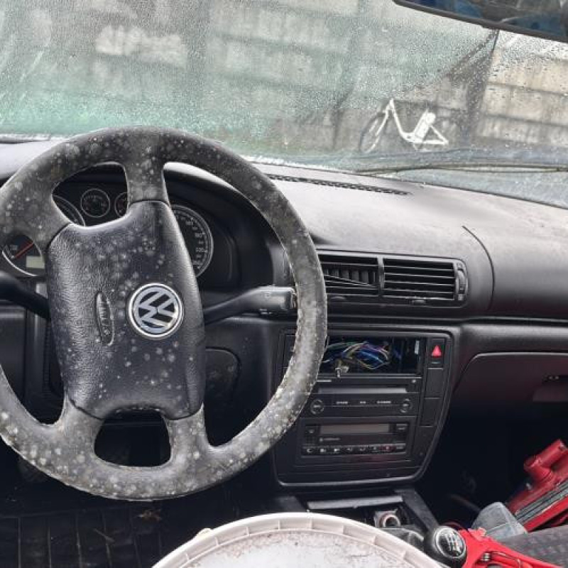 Leve vitre electrique avant gauche VOLKSWAGEN PASSAT 4 Photo n°9