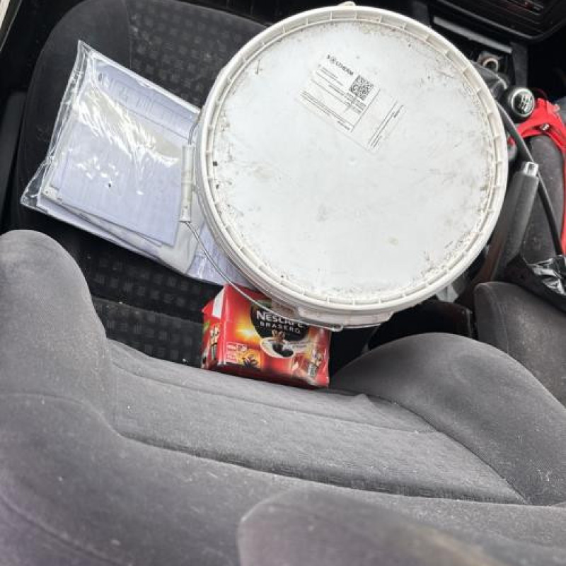 Leve vitre electrique avant gauche VOLKSWAGEN PASSAT 4 Photo n°11