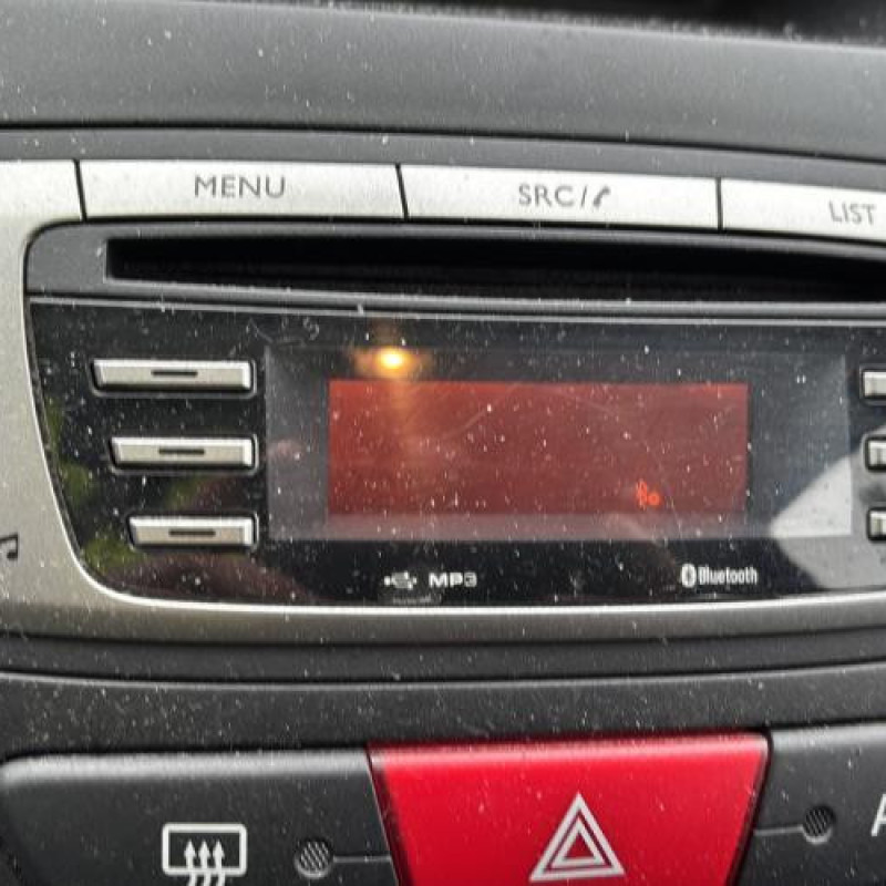 Autoradio d'origine PEUGEOT 107 Photo n°18