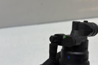 Pompe lave glace avant PEUGEOT 107