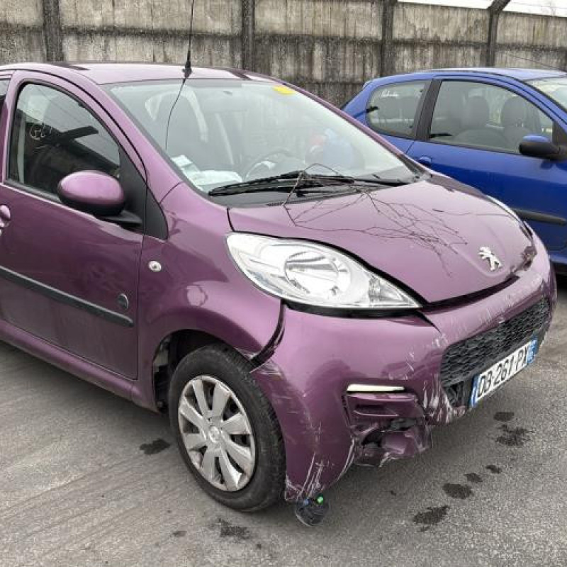 Pompe lave glace avant PEUGEOT 107 Photo n°6