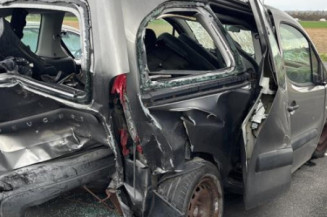 Custode avant gauche (porte) PEUGEOT PARTNER 2