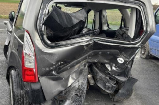 Custode avant gauche (porte) PEUGEOT PARTNER 2