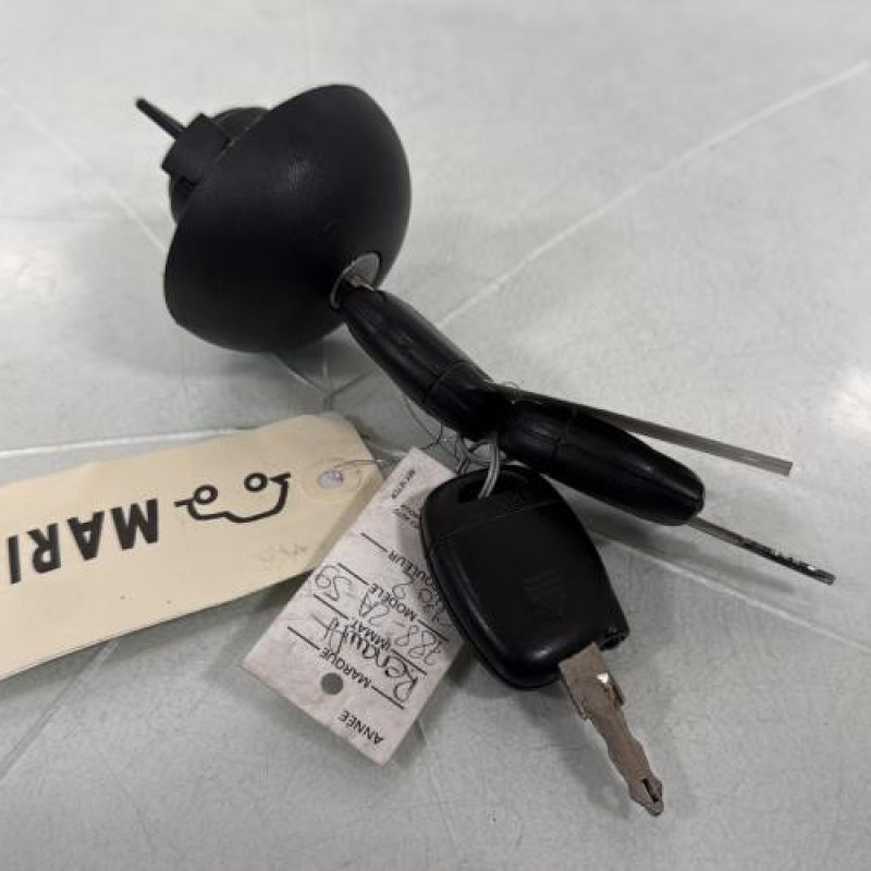 Bouchon de carburant RENAULT CLIO 2 Photo n°3
