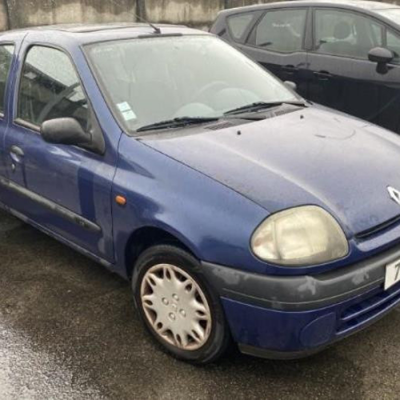 Bouchon de carburant RENAULT CLIO 2 Photo n°17