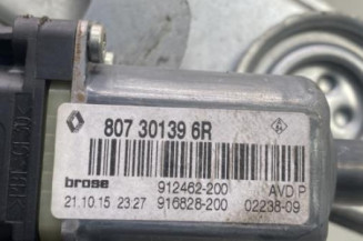 Leve vitre electrique avant droit RENAULT MEGANE 3