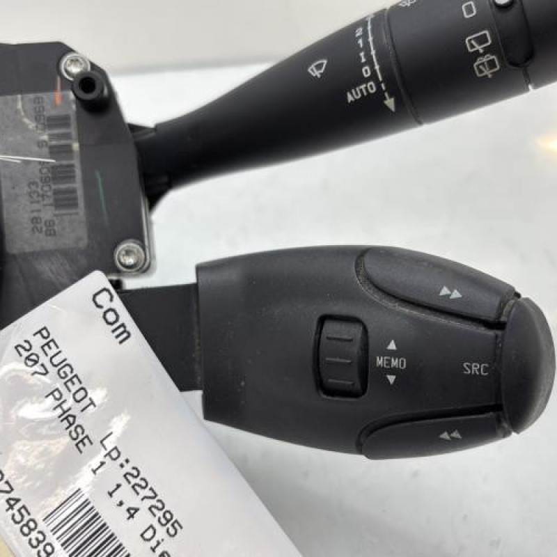 Com (Bloc Contacteur Tournant+Commodo Essuie Glace+Commodo Phare) PEUGEOT 207 Photo n°6