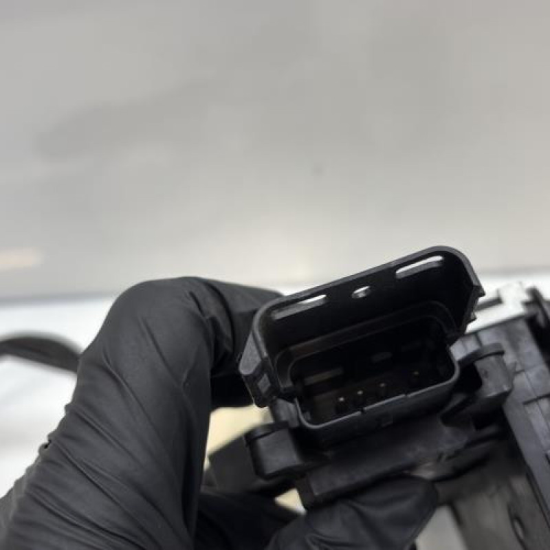 Serrure avant droit PEUGEOT 207 Photo n°5