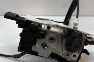 Serrure avant droit PEUGEOT 207