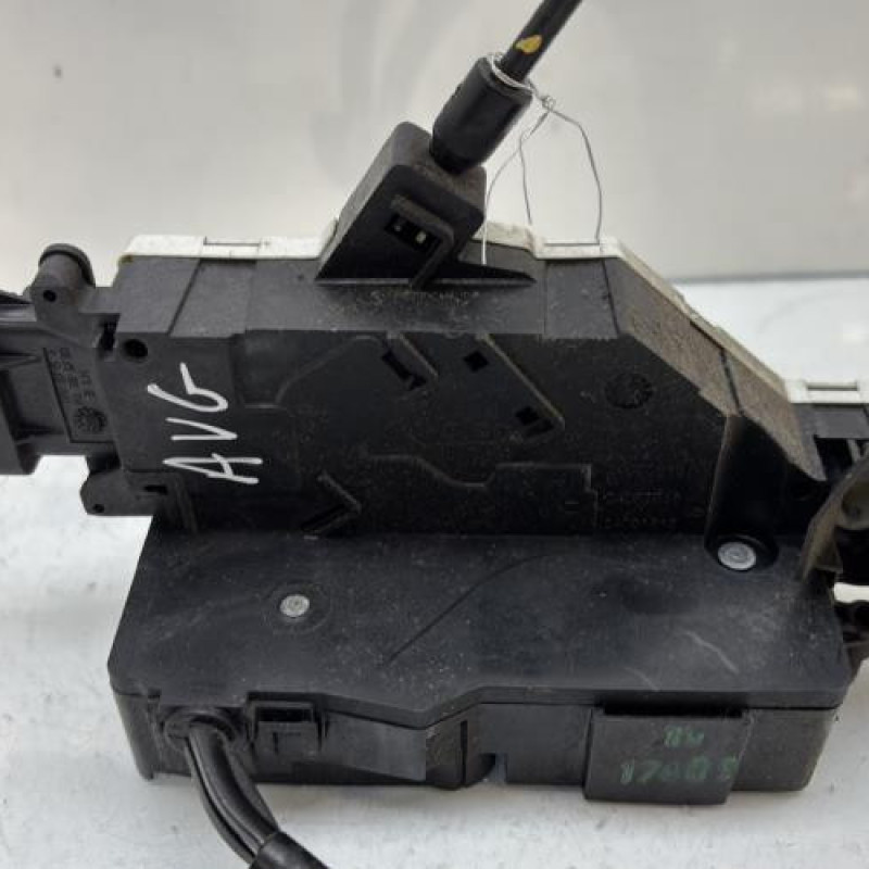 Serrure avant gauche PEUGEOT 207 Photo n°4