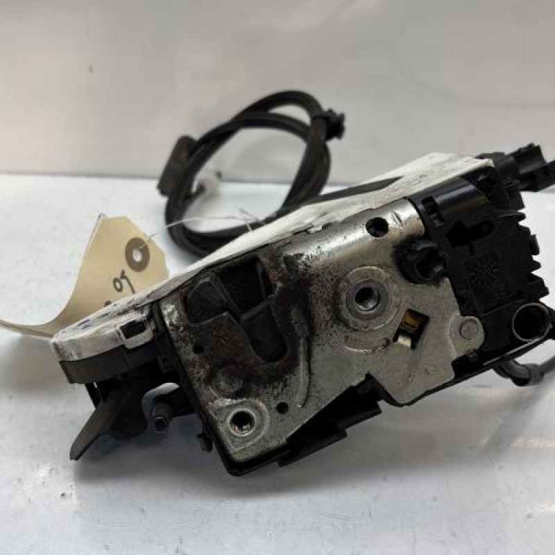 Serrure avant gauche PEUGEOT 207 Photo n°7