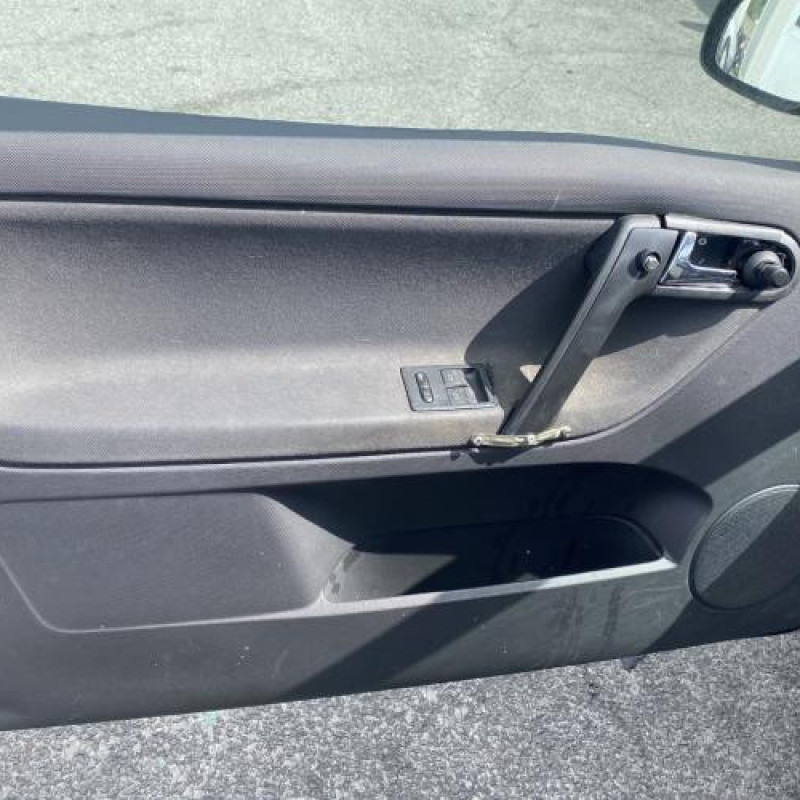 Interrupteur de leve vitre avant droit VOLKSWAGEN POLO 3 Photo n°13