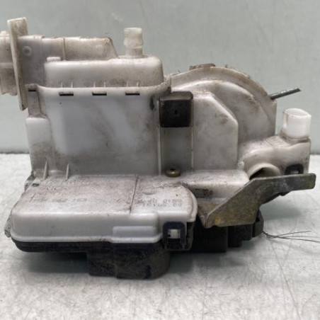 Serrure avant gauche VOLKSWAGEN POLO 3 Photo n°1