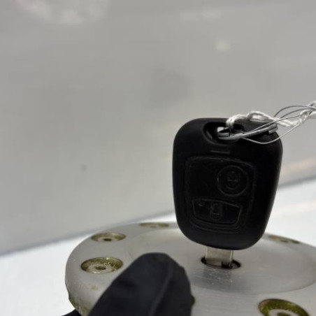 Bouchon de carburant PEUGEOT 206