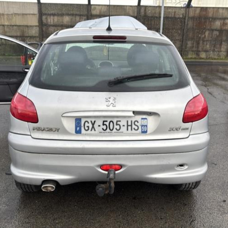 Bouchon de carburant PEUGEOT 206 Photo n°9