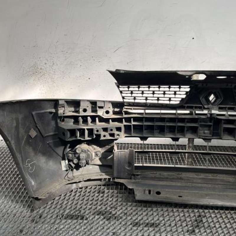 Pare choc avant RENAULT CLIO 2 Photo n°7