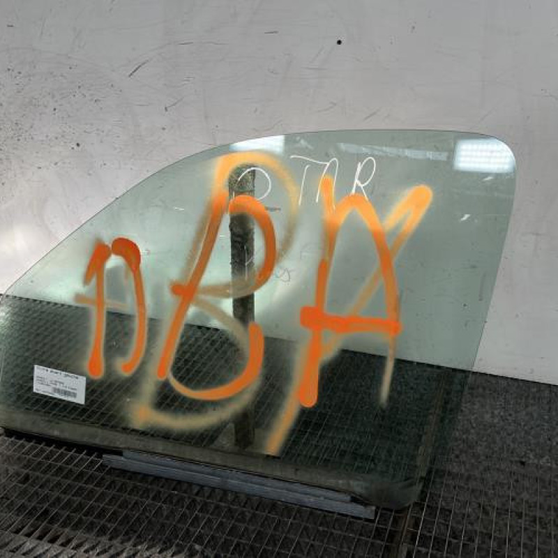 Vitre avant gauche RENAULT KANGOO 1 Photo n°3